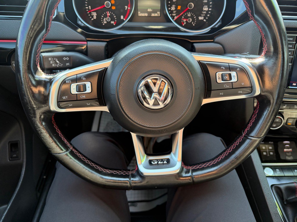 2017 Volkswagen Jetta Image 16