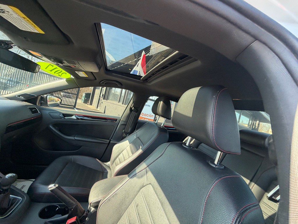 2017 Volkswagen Jetta Image 21