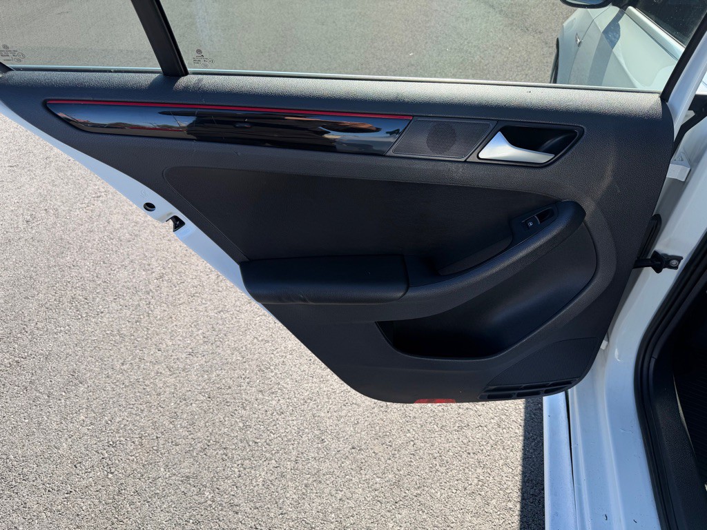 2017 Volkswagen Jetta Image 22