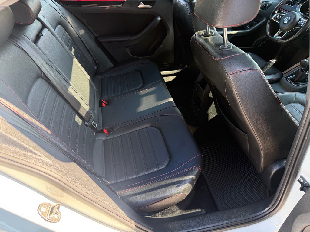 2017 Volkswagen Jetta Image 27