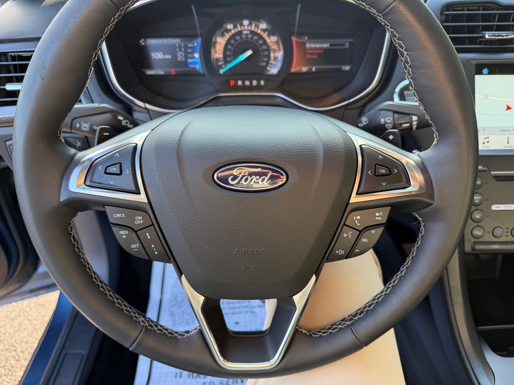 2018 Ford Fusion Image 16