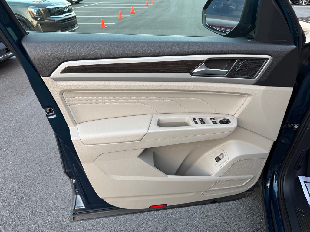 2023 Volkswagen Atlas Image 11