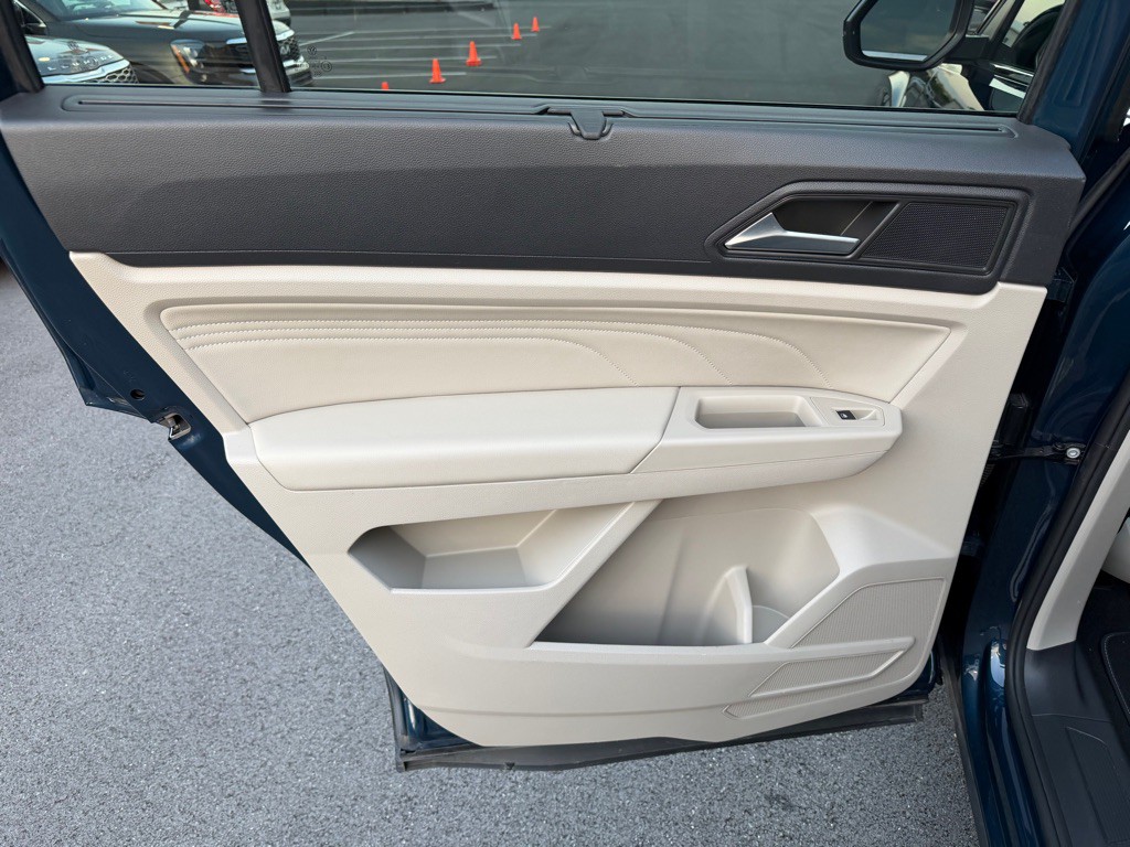 2023 Volkswagen Atlas Image 19