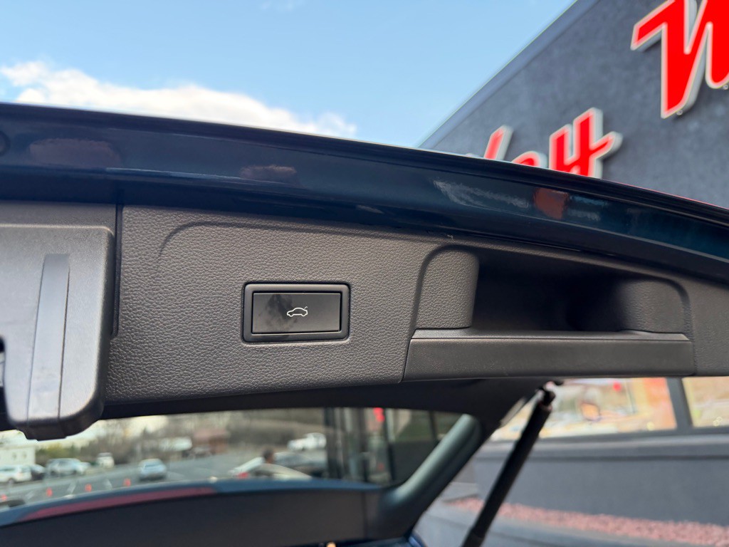 2023 Volkswagen Atlas Image 24