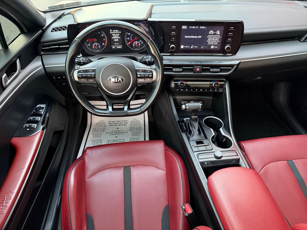 2021 Kia K5 Image 11