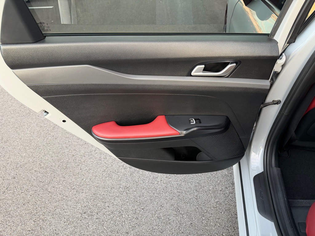 2021 Kia K5 Image 20