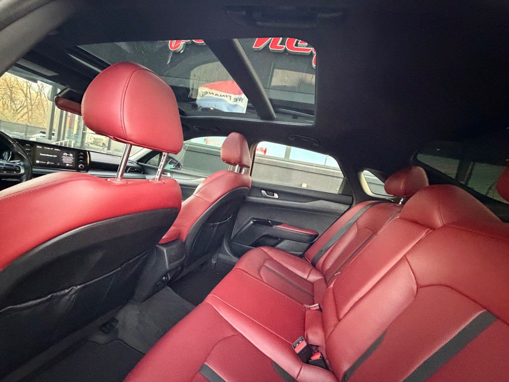 2021 Kia K5 Image 22