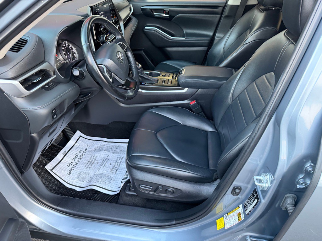 2022 Toyota Highlander Image 13