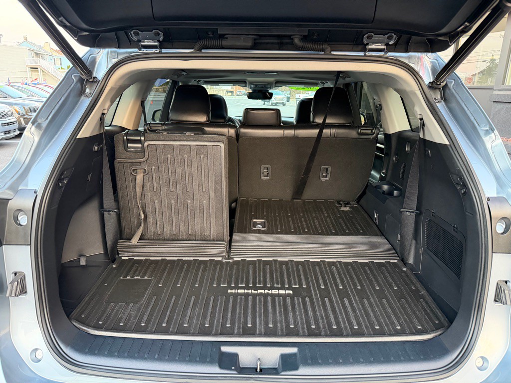 2022 Toyota Highlander Image 25