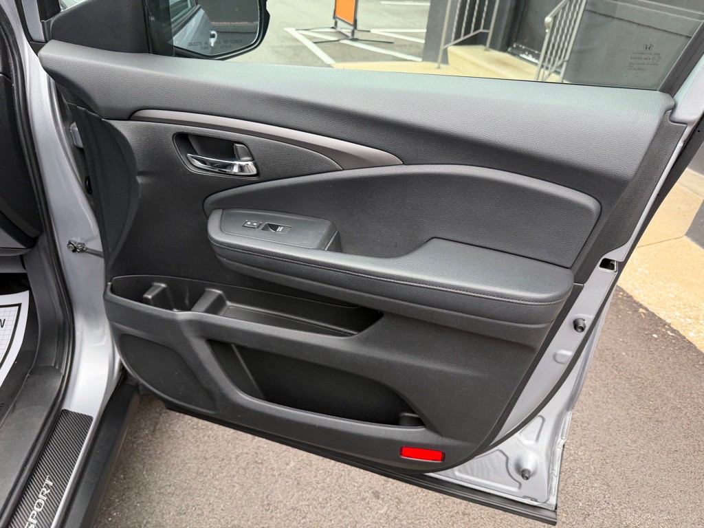 2021 Honda Passport Image 24