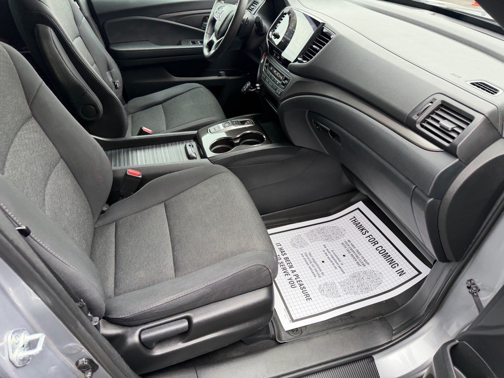 2021 Honda Passport Image 25