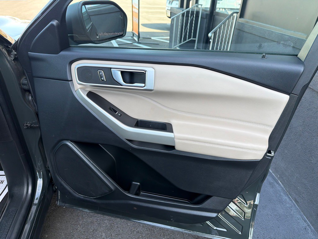 2023 Ford Explorer Image 27