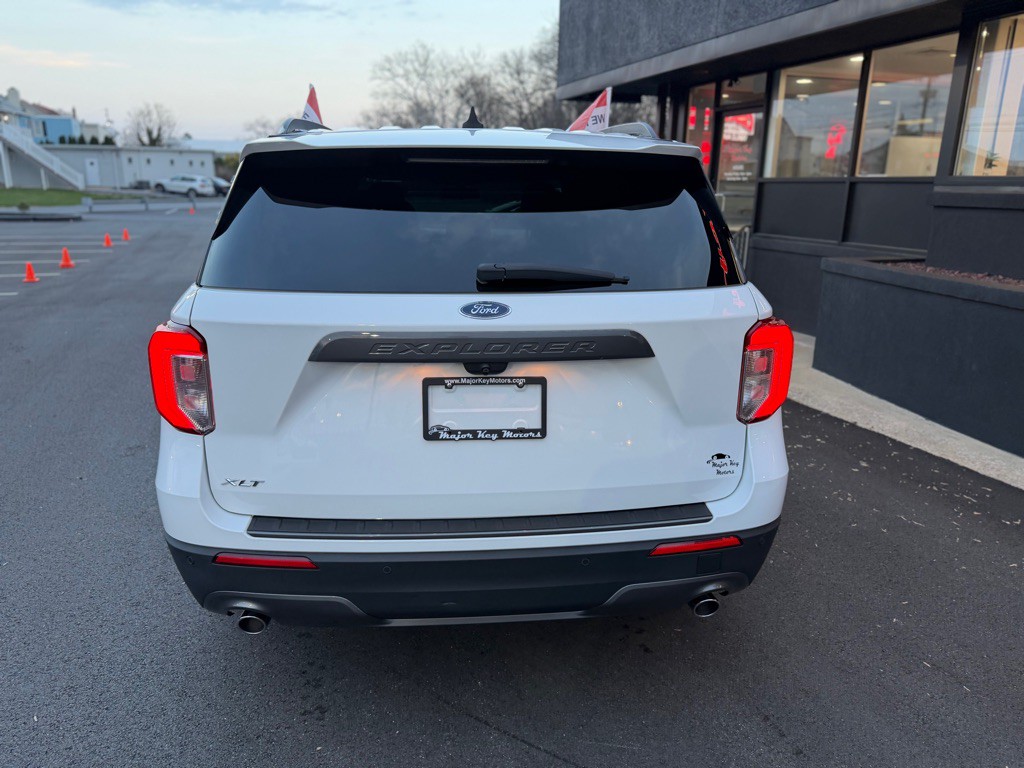 2021 Ford Explorer Image 5