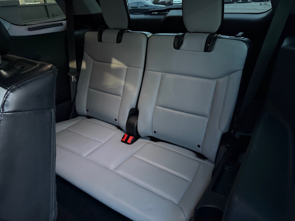 2021 Ford Explorer Image 22