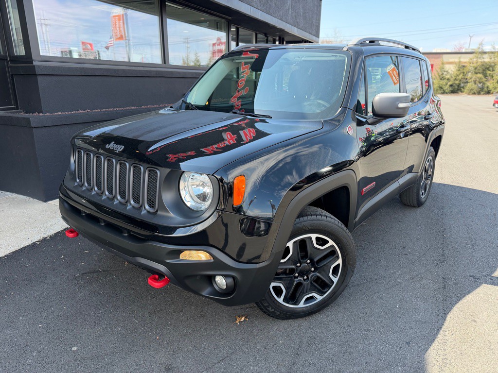 2015 Jeep Renegade Image 2