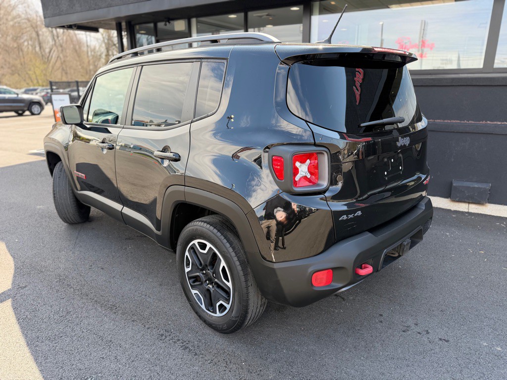2015 Jeep Renegade Image 4
