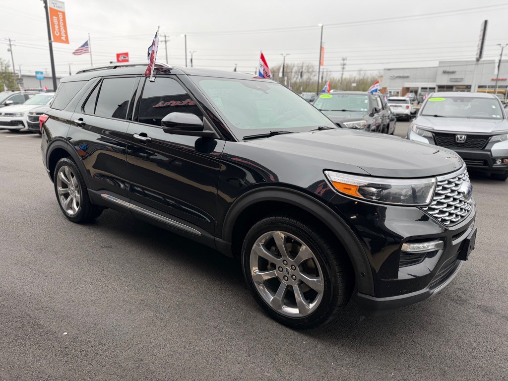 2020 Ford Explorer Image 8