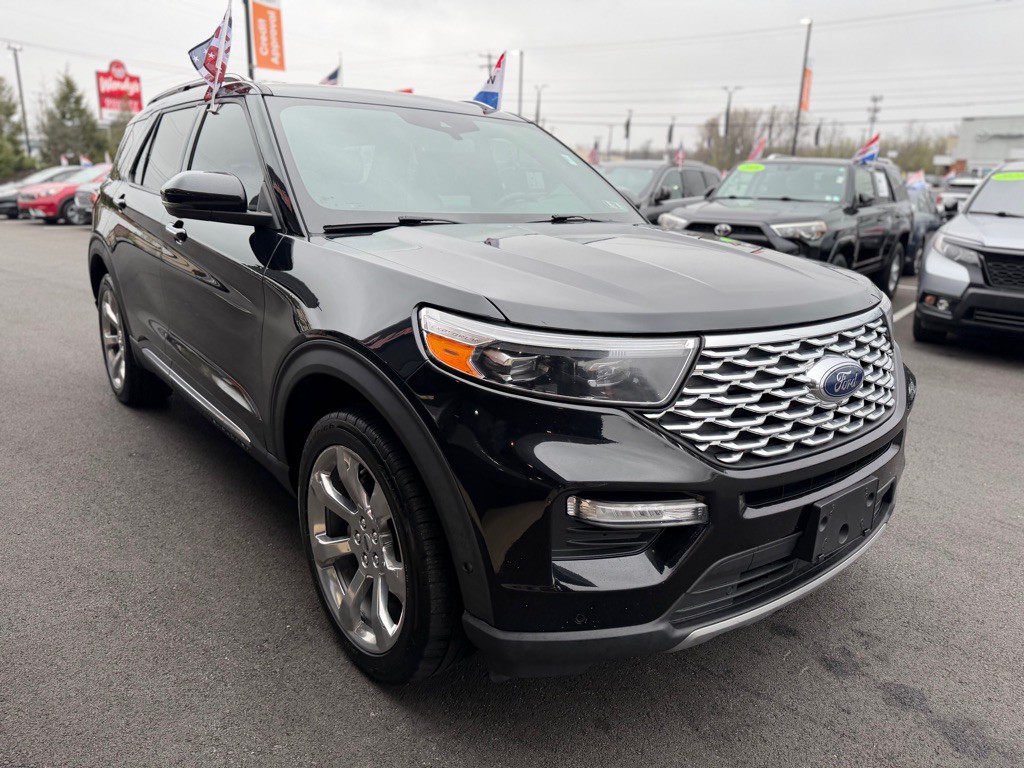 2020 Ford Explorer Image 9