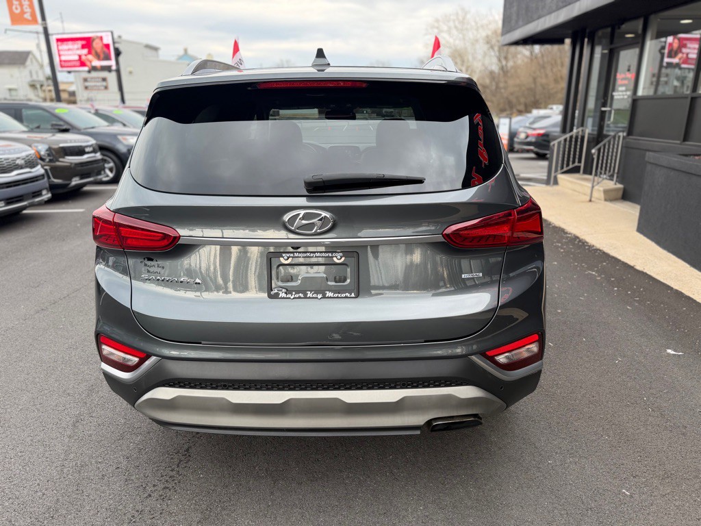 2019 Hyundai Santa Fe Image 5