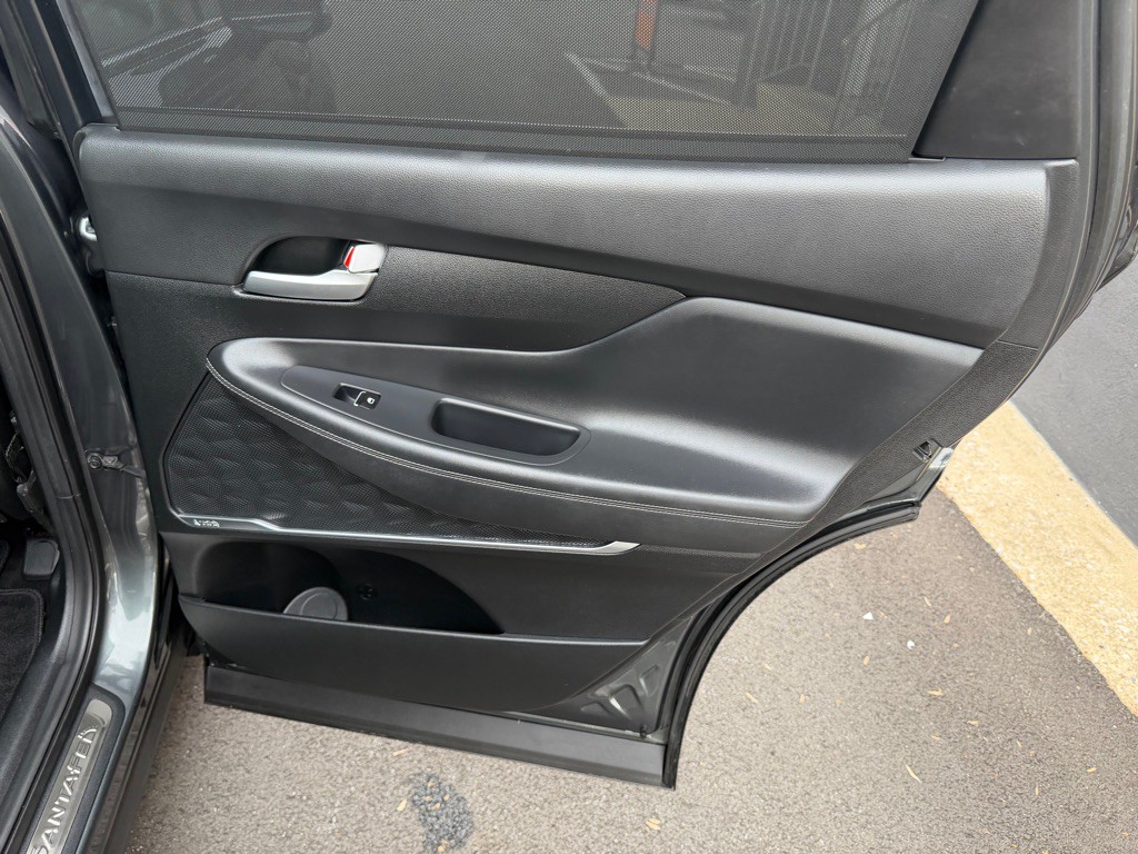 2019 Hyundai Santa Fe Image 25