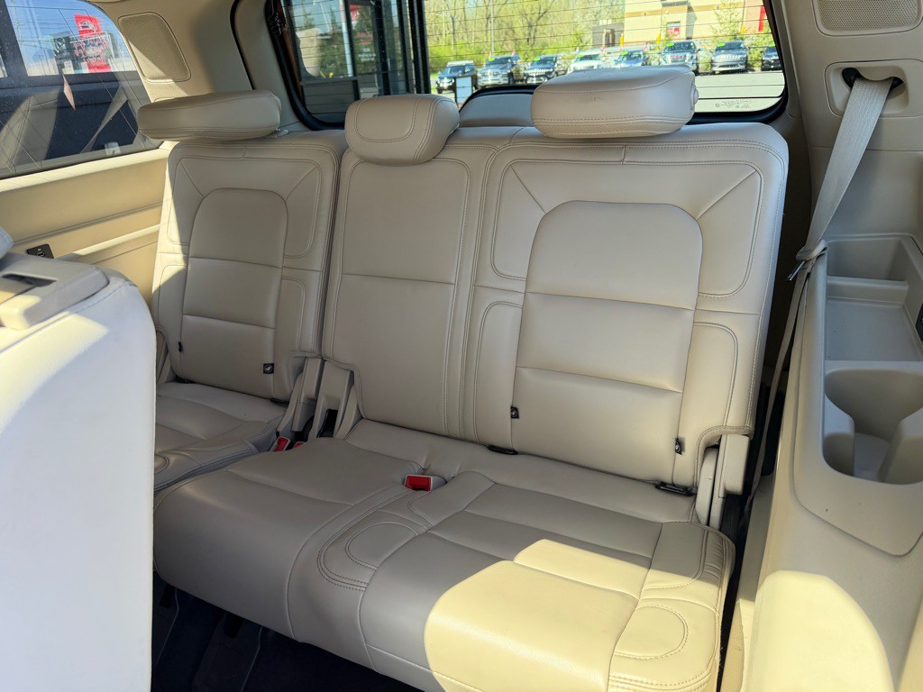 2020 Lincoln Navigator Image 23