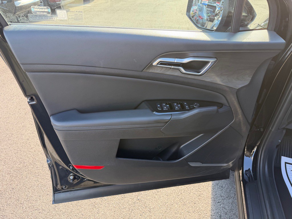 2025 Kia Sportage Image 12