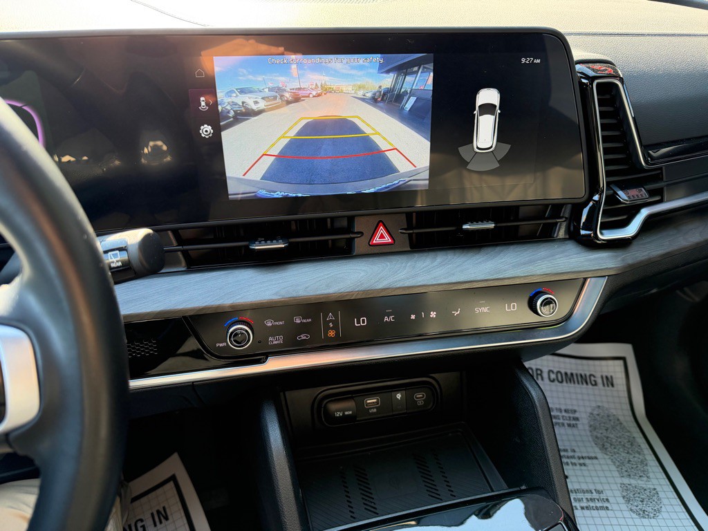 2025 Kia Sportage Image 17