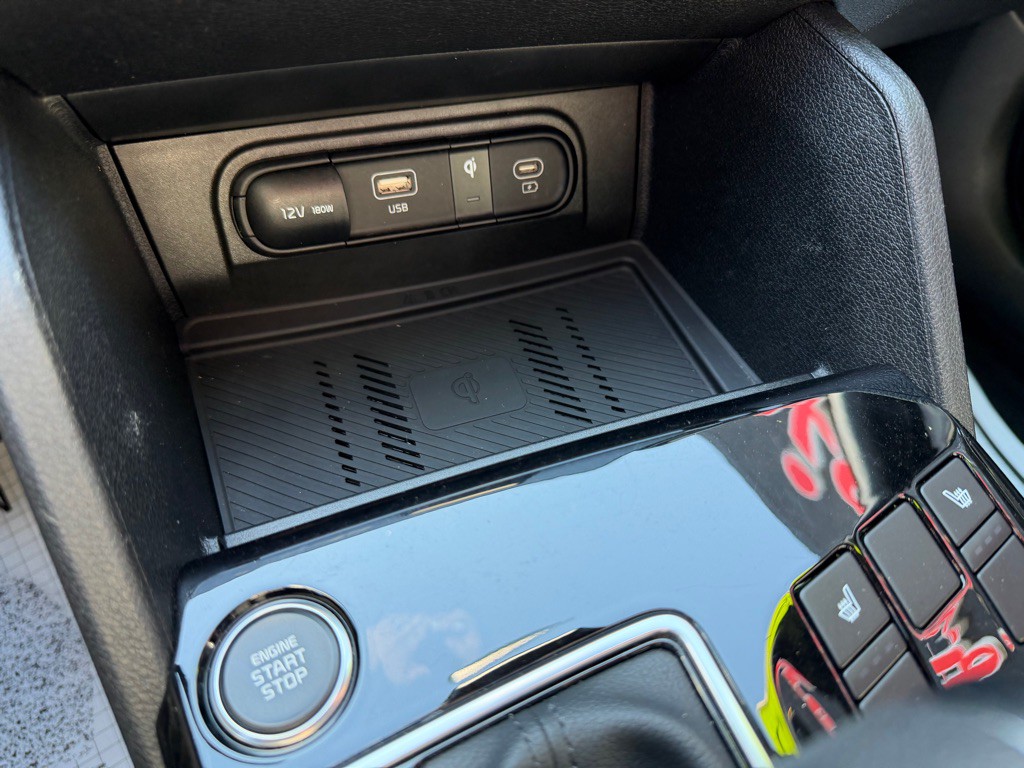 2025 Kia Sportage Image 18