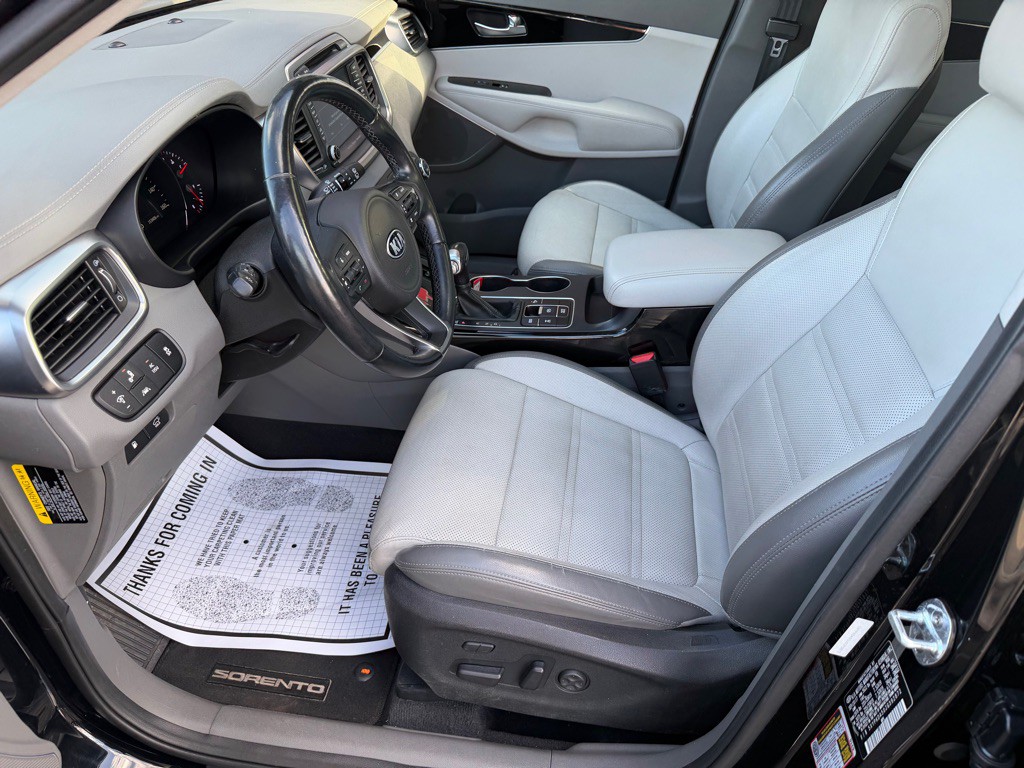 2018 Kia Sorento Image 12