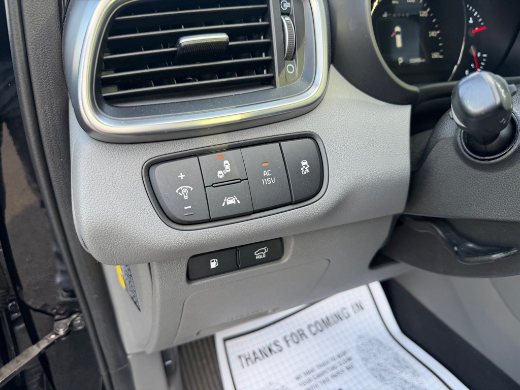 2018 Kia Sorento Image 13