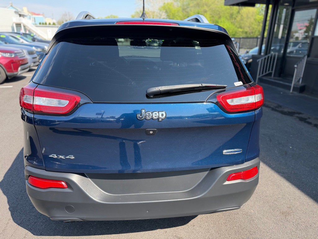 2018 Jeep Cherokee Image 5