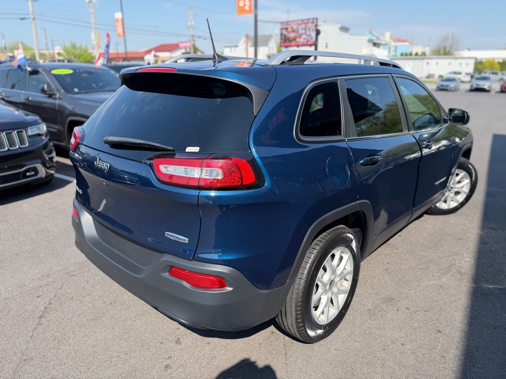 2018 Jeep Cherokee Image 6