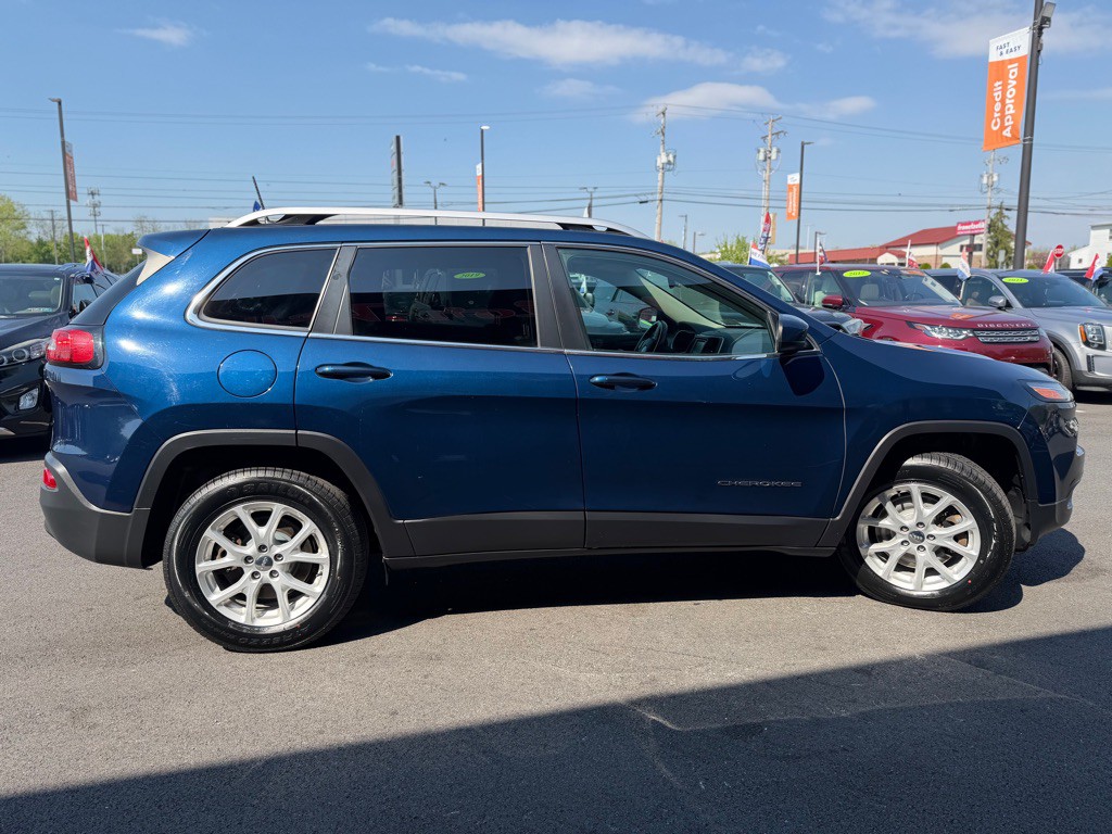 2018 Jeep Cherokee Image 7
