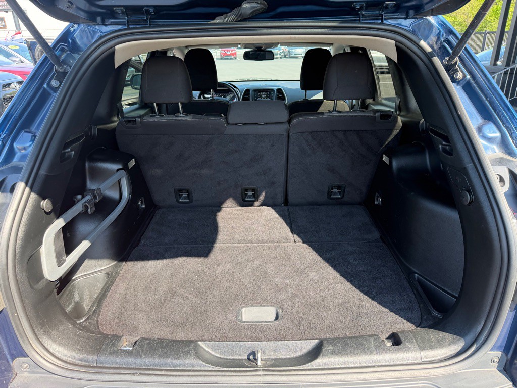 2018 Jeep Cherokee Image 21