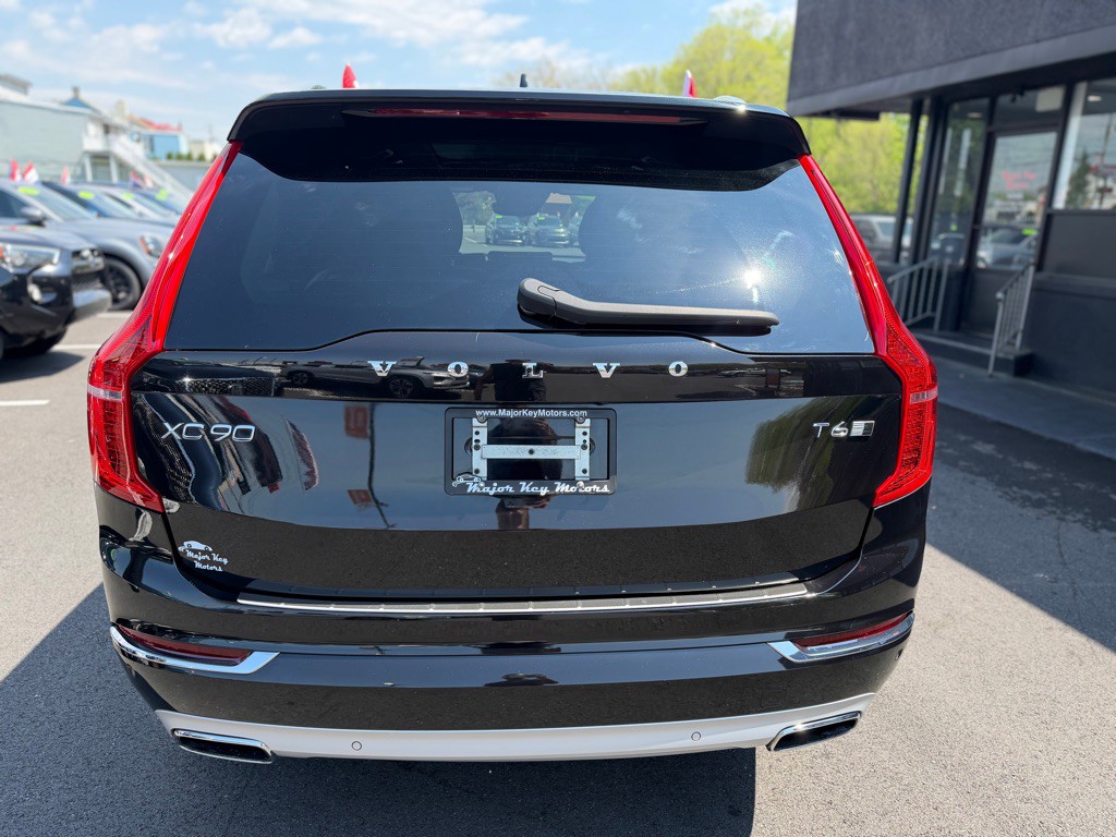 2017 Volvo XC90 Image 4