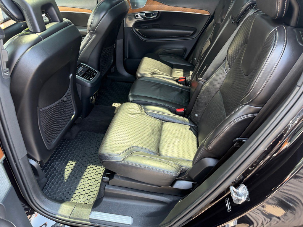 2017 Volvo XC90 Image 20