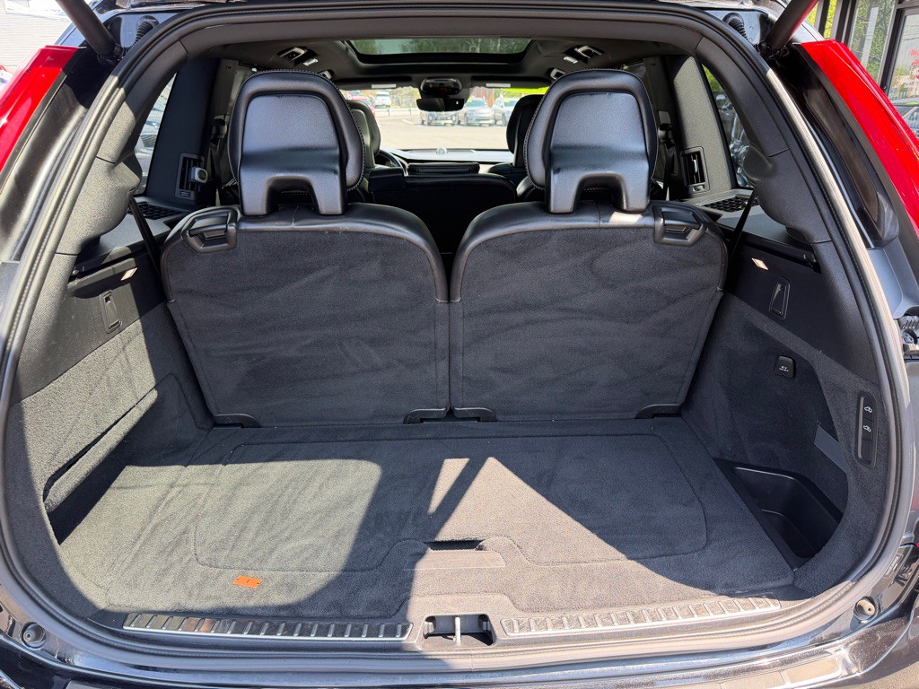 2017 Volvo XC90 Image 24