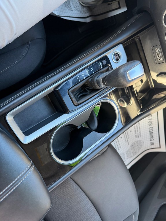 2023 Nissan Altima Image 18