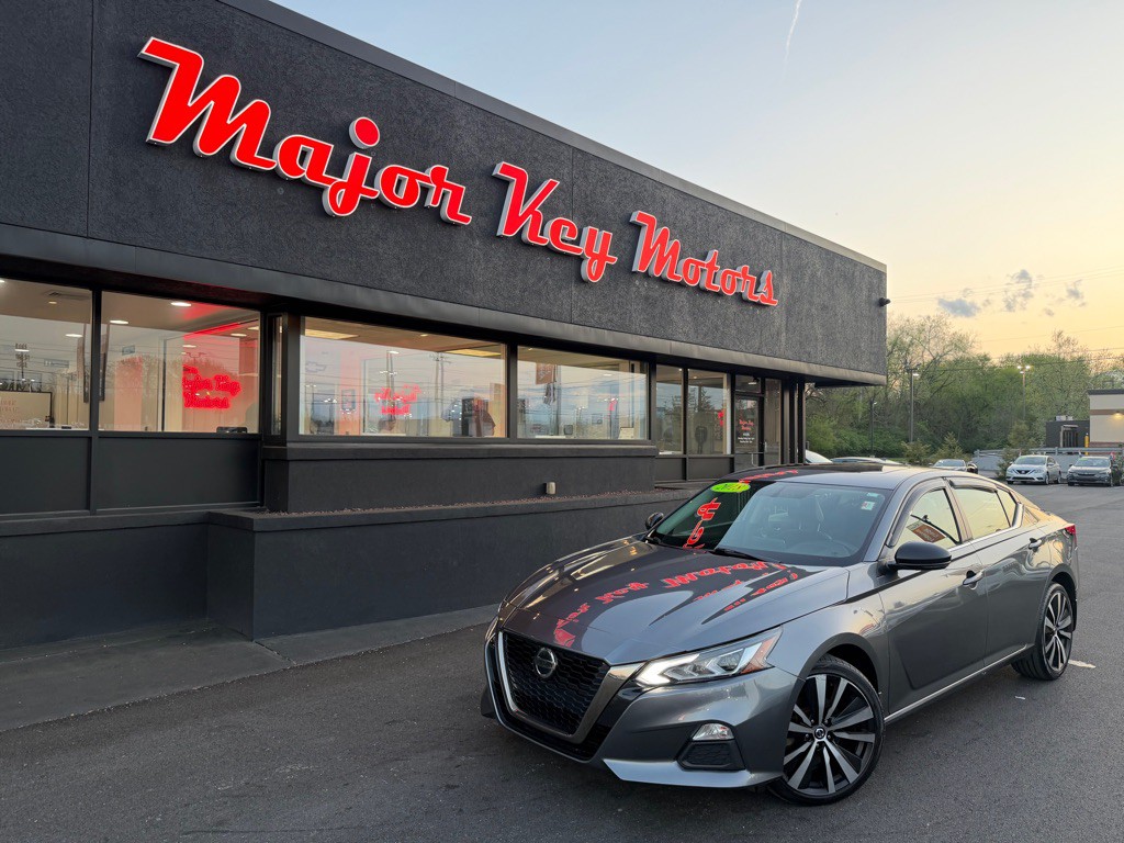 2019 Nissan Altima Image 1