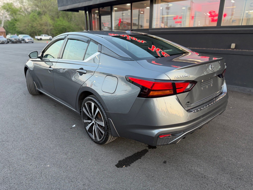 2019 Nissan Altima Image 4