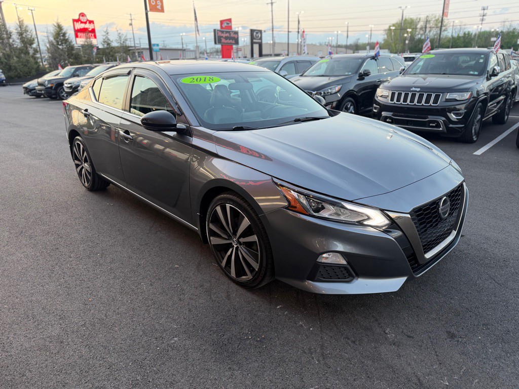 2019 Nissan Altima Image 8