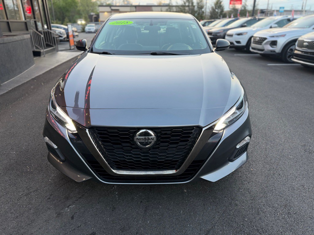 2019 Nissan Altima Image 9