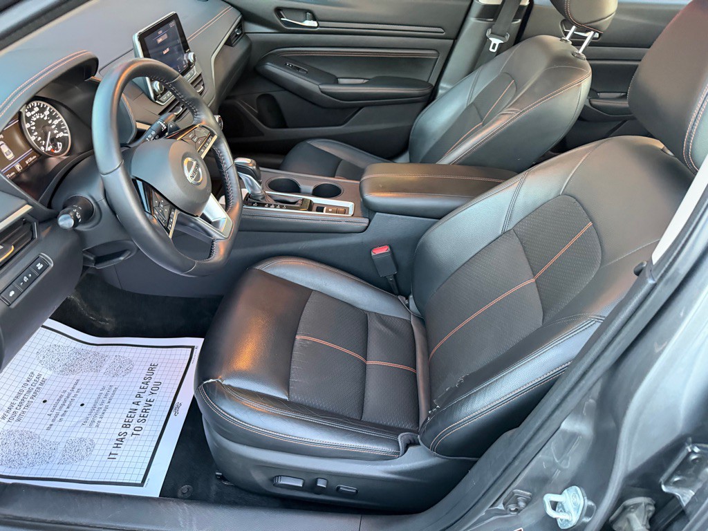 2019 Nissan Altima Image 13