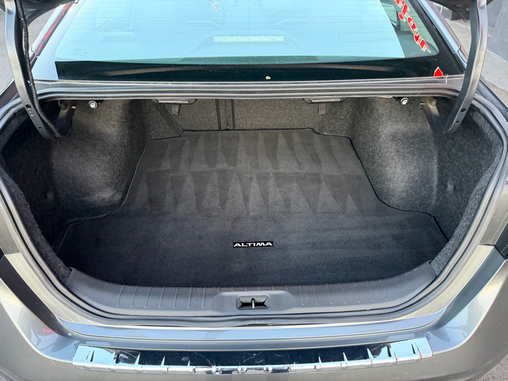 2019 Nissan Altima Image 23