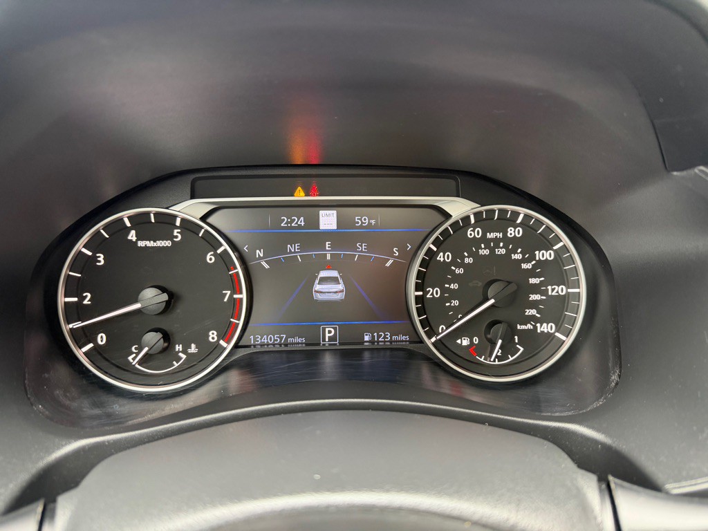 2020 Nissan Altima Image 13