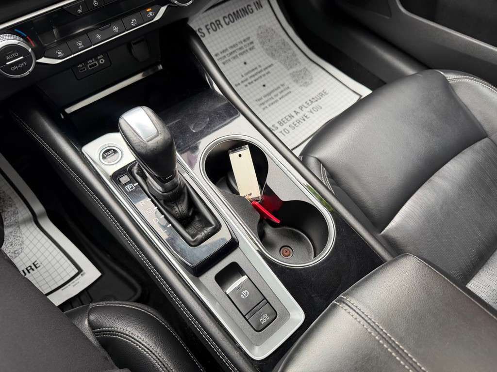 2020 Nissan Altima Image 16