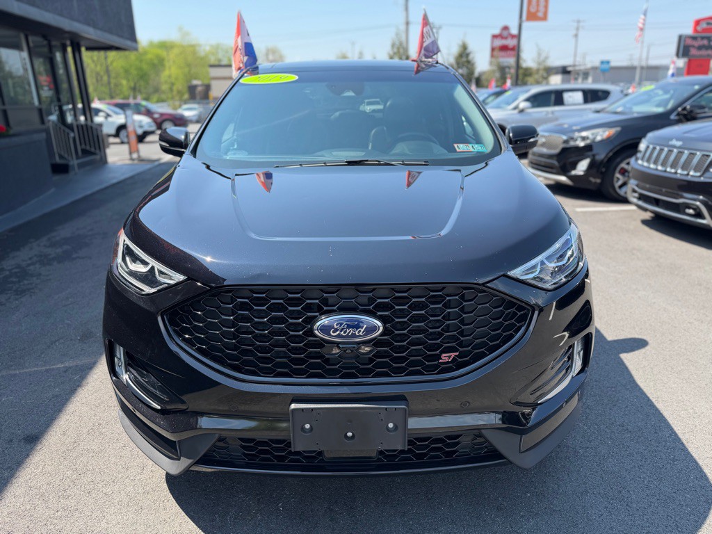 2019 Ford Edge Image 9