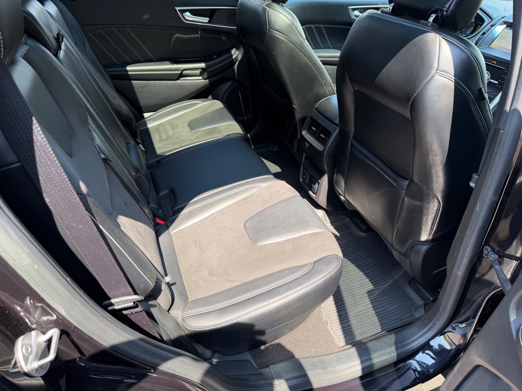 2019 Ford Edge Image 26