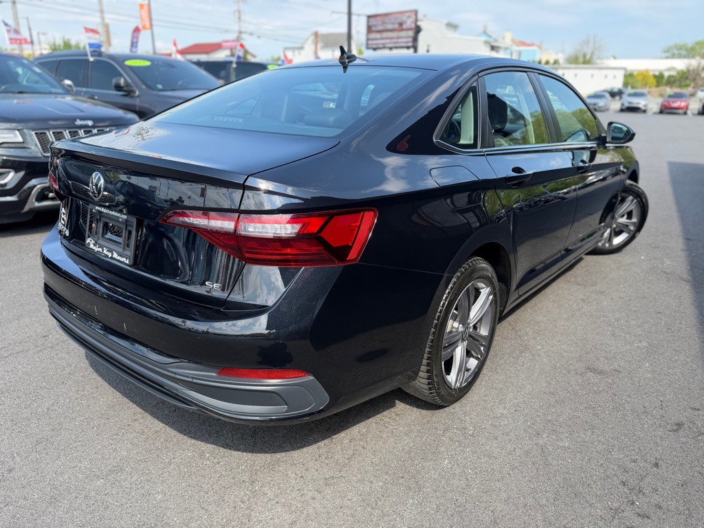 2022 Volkswagen Jetta Image 6