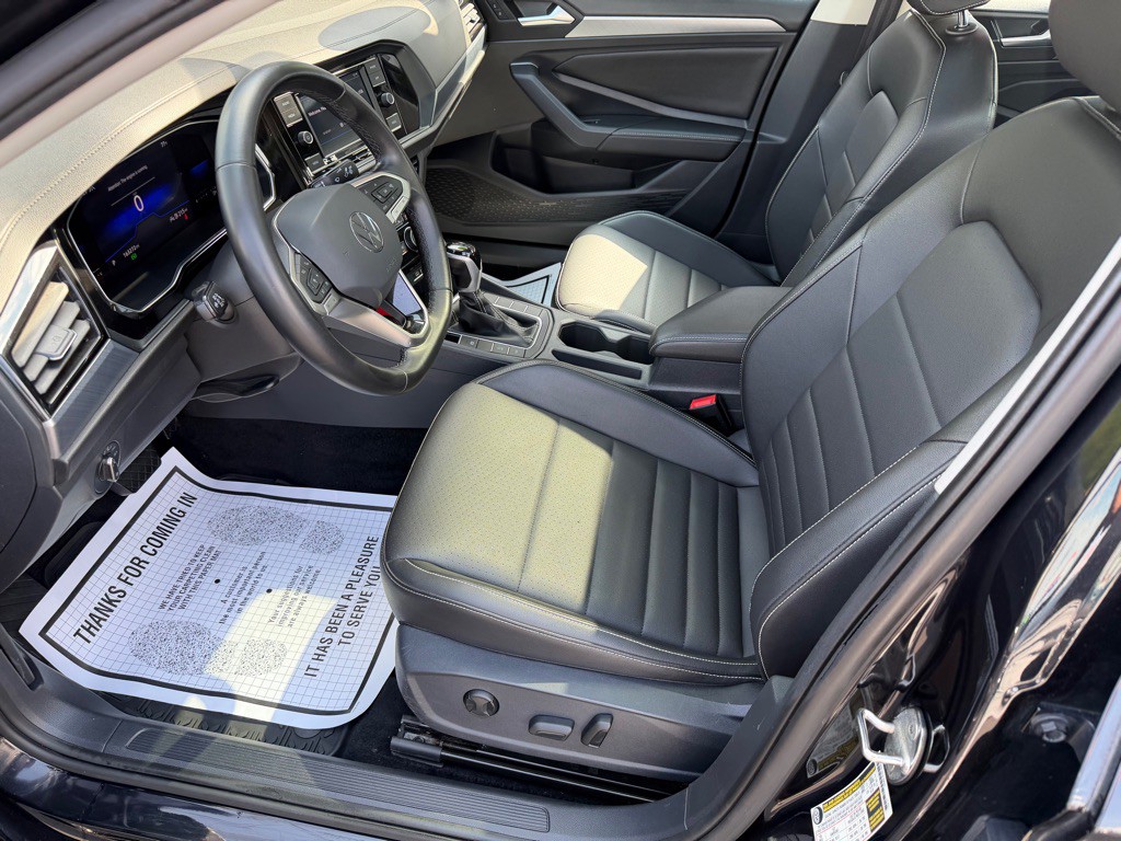 2022 Volkswagen Jetta Image 13